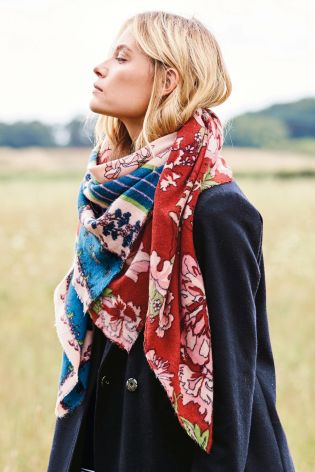 Red Floral Spliced Scarf
